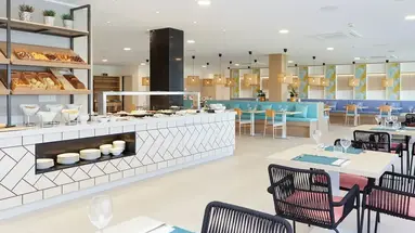 Universal Aparthotel Elisa