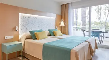 Universal Aparthotel Elisa