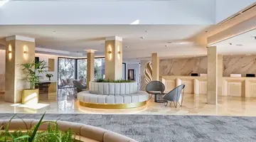 Universal Grand León & Spa