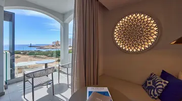 Universal Grand León & Spa