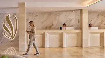 Universal Grand León & Spa