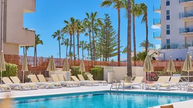 Universal Hotel Bikini