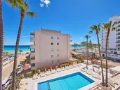 Universal Hotel Bikini