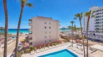Universal Hotel Bikini