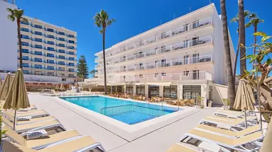 Universal Hotel Bikini
