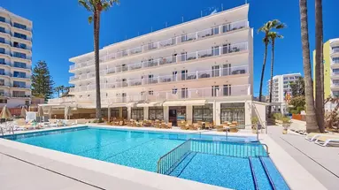 Universal Hotel Bikini