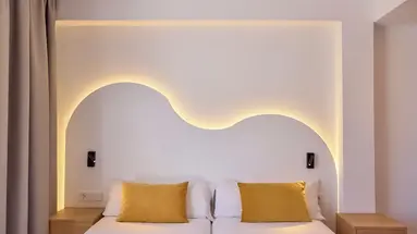 Universal Hotel Bikini