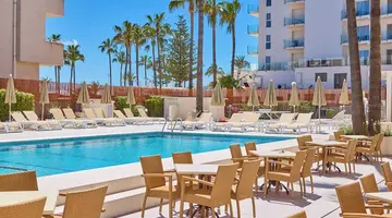 Universal Hotel Bikini