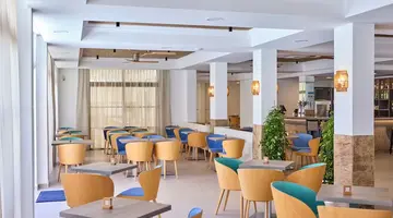 Universal Hotel Bikini