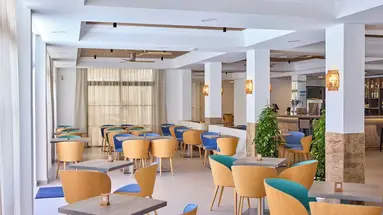 Universal Hotel Bikini