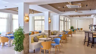 Universal Hotel Bikini