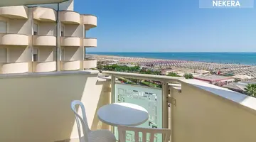 UNIVERSAL HOTEL (CERVIA)