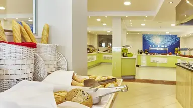 Universal Hotel Marqués