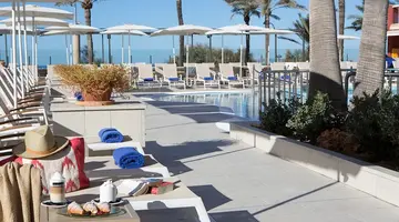 Universal Hotel Neptuno