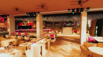 Universal Hotel Neptuno