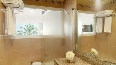 Universal Hotel Neptuno