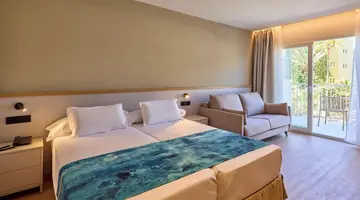 Universal Hotel Romantica