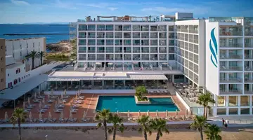 Universal Hotel Romantica