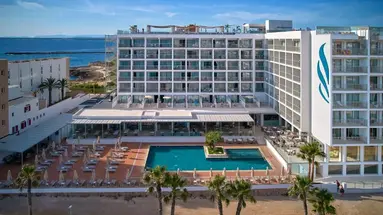 Universal Hotel Romantica