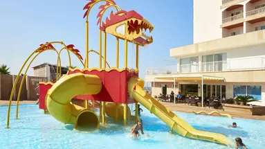 Universal Hotel Romantica