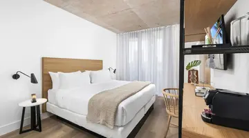 Upsun Hotel & Social Club