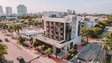 Upsun Hotel & Social Club