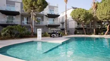 Urban Valley Resort and Spa