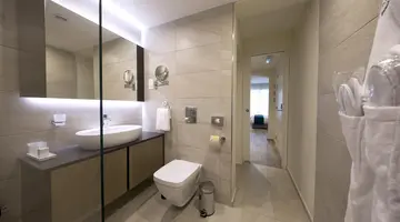 Urban Valley Resort and Spa