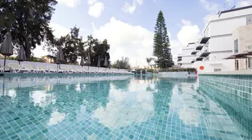 Urban Valley Resort and Spa