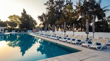 Urban Valley Resort and Spa