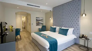 Urban Valley Resort & Spa