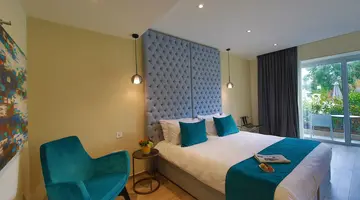 Urban Valley Resort & Spa