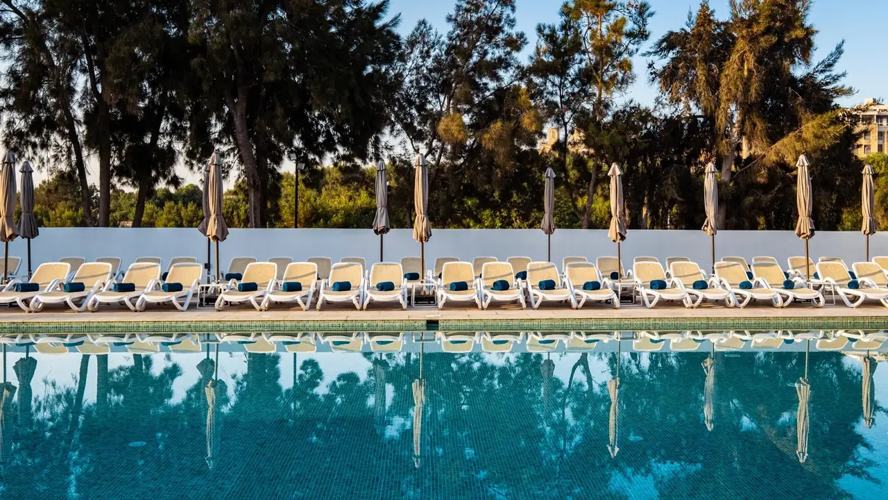 Urban Valley Resort & Spa