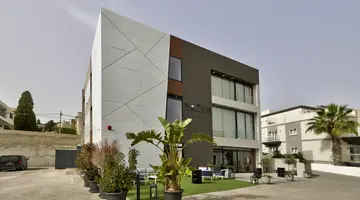 Urban Valley Resort & Spa