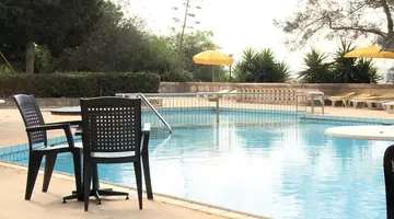 Urban Valley Resort & Spa