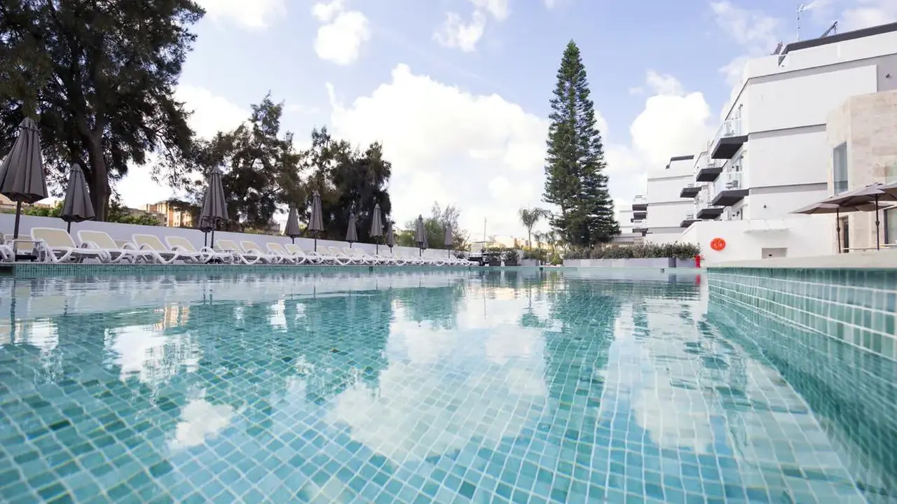 Urban Valley Resort & Spa