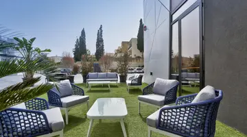 Urban Valley Resort & Spa