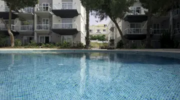 Urban Valley Resort & Spa