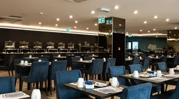 Urban Valley Resort & Spa