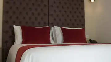 Urban Valley Resort & Spa