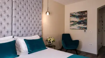 URBAN VALLEY RESORT & SPA