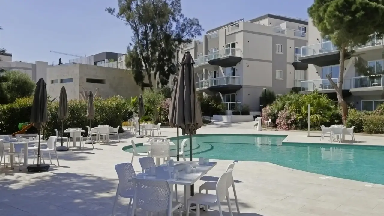 Urban Valley Resort & Spa