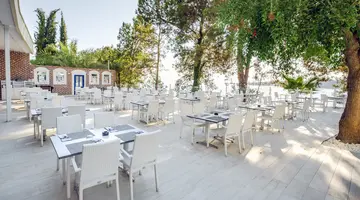 UTOPIA BEACH CLUB