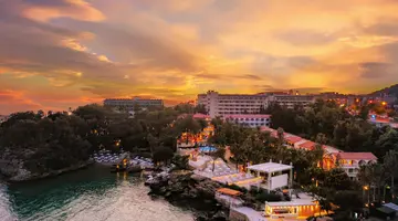 UTOPIA BEACH CLUB