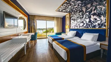 UTOPIA BEACH CLUB