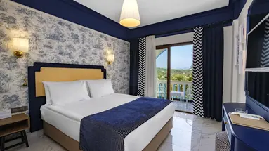 Utopia Beach Club