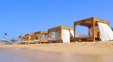 Utopia Blue Resort