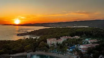Utopia Resort And Residence