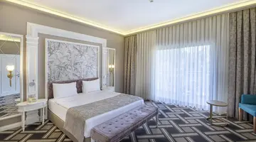 Utopia Resort And Residence