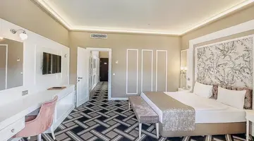 Utopia Resort And Residence
